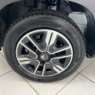 Renault KWID Life 1.0 Flex 12V 5p Mec. 2019 Flex-12