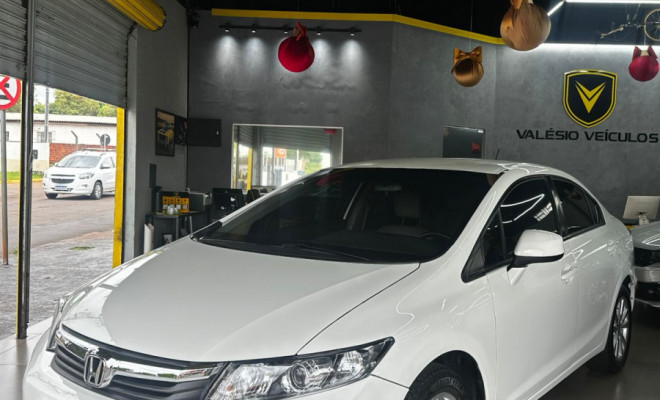 Honda Civic Sedan Lxs 1.8 1.8 Flex 16V Aut. 4P - foto 2