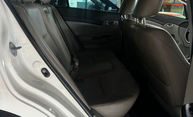 Honda Civic Sedan Lxs 1.8 1.8 Flex 16V Aut. 4P - foto 14