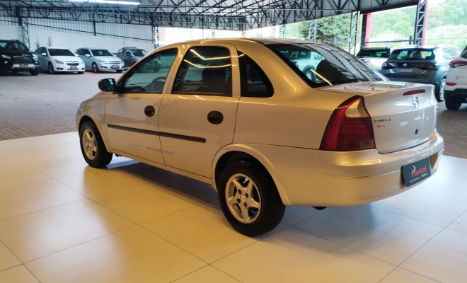 GM - Chevrolet Corsa Sedan 1.0 MPFI 8V 71cv 4p 2004 Gasolina-4