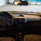 GM - Chevrolet Corsa Sedan 1.0 MPFI 8V 71cv 4p 2004 Gasolina-6