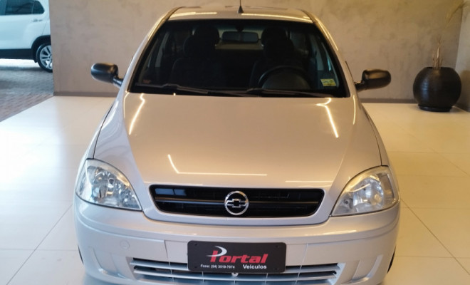 GM - Chevrolet Corsa Sedan 1.0 MPFI 8V 71cv 4p 2004 Gasolina-1