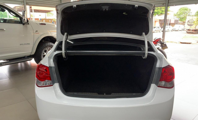 Chevrolet Cruze LT 1.8 16V Flexpower 4P Mec. - foto 16