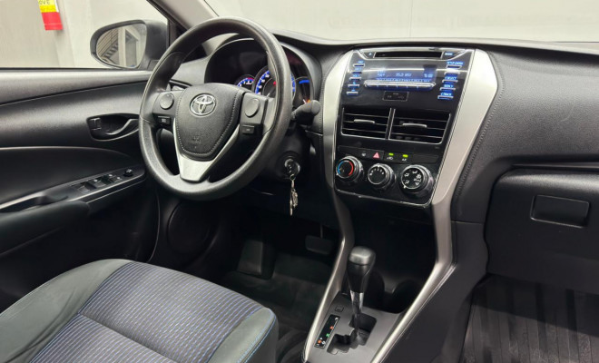 Toyota YARIS XL Live Sedan 1.5 Flex 16V 4p Aut. 2020 Flex-9