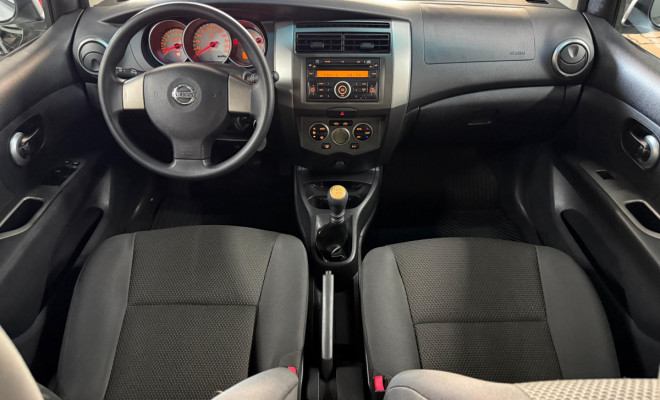 Nissan LIVINA GRAND S 1.8 16V Flex Fuel Mec. 2012 Flex-5