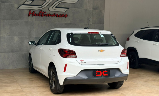 GM - Chevrolet ONIX HATCH LT 1.0 12V Flex 5p Mec. 2024 Flex-1