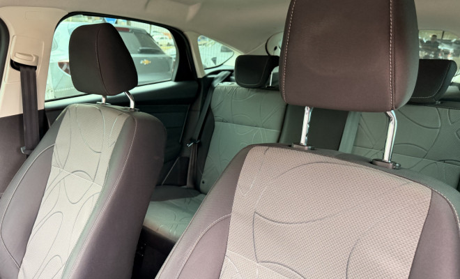 Ford Focus 1.6 S/SE/SE Plus Flex 8V/16V  5p 2015 Flex-10