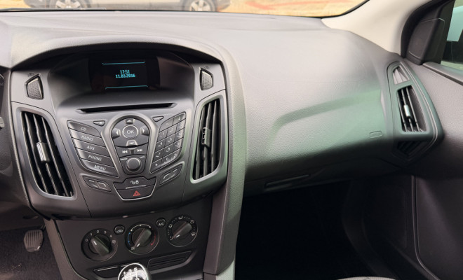 Ford Focus 1.6 S/SE/SE Plus Flex 8V/16V  5p 2015 Flex-7