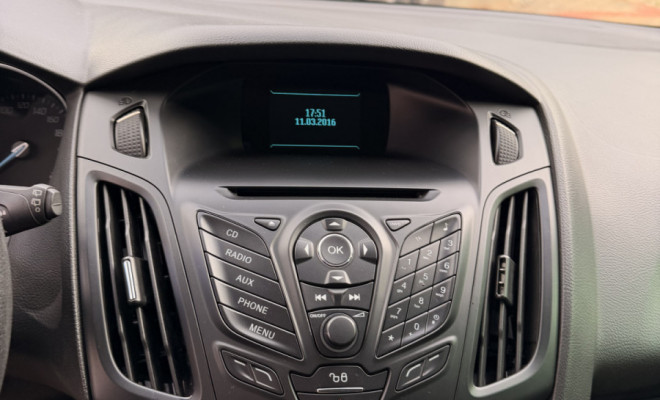 Ford Focus 1.6 S/SE/SE Plus Flex 8V/16V  5p 2015 Flex-8