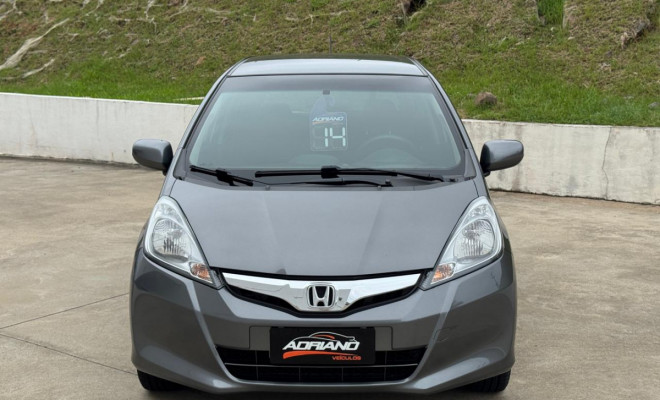 Fit LX 1.4 Aut. 2014 | Completo, automático e pronto para chamar atenção-0
