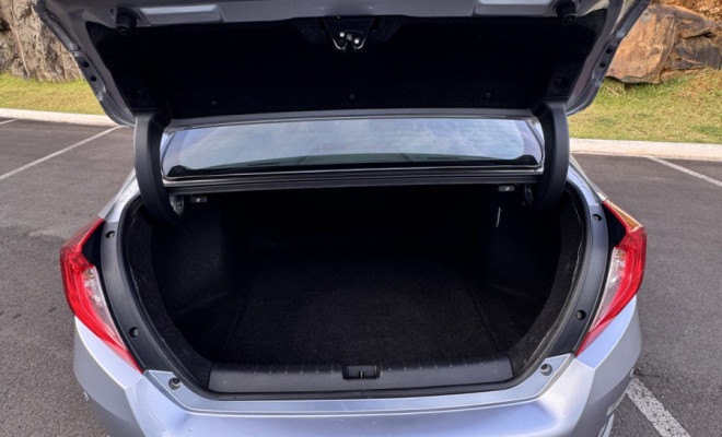 Honda Civic Sedan EXL 2.0 Flex 16V Aut.4p 2018 Flex-16