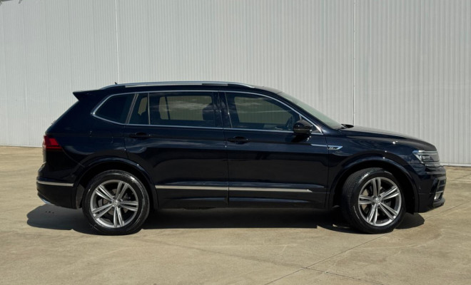 Tiguan Allspace R‑Line 350 TSI 2.0 4x4 2019 | Potência, espaço e tecnologia para sua melhor experiência-24