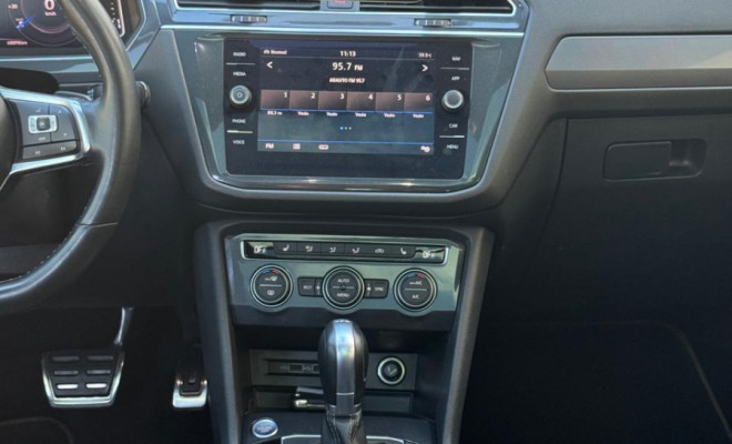 Tiguan Allspace R‑Line 350 TSI 2.0 4x4 2019 | Potência, espaço e tecnologia para sua melhor experiência-15