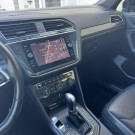 Tiguan Allspace R‑Line 350 TSI 2.0 4x4 2019 | Potência, espaço e tecnologia para sua melhor experiência-12