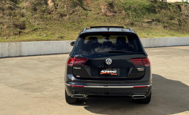 Tiguan Allspace R‑Line 350 TSI 2.0 4x4 2019 | Potência, espaço e tecnologia para sua melhor experiência-1