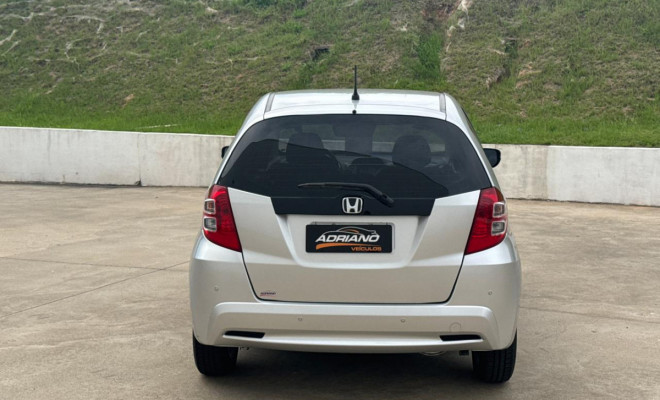 Honda Fit LX 1.4 Aut. 2013 -- completo, econômico e pronto para o dia a dia-1