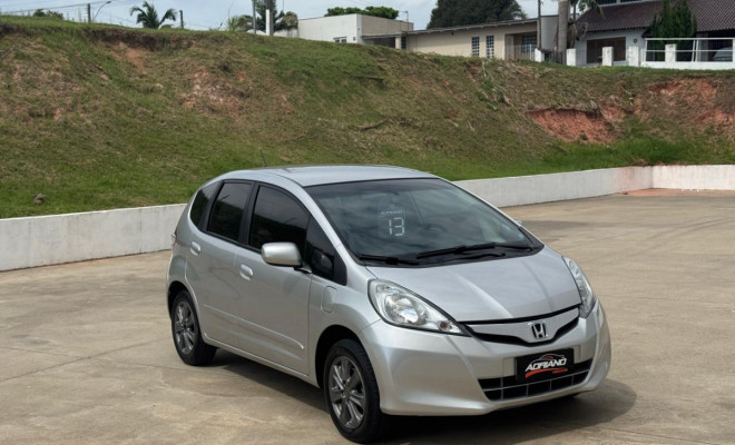 Honda Fit LX 1.4 Aut. 2013 -- completo, econômico e pronto para o dia a dia-14