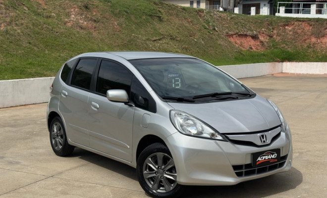Honda Fit LX 1.4 Aut. 2013 -- completo, econômico e pronto para o dia a dia-17
