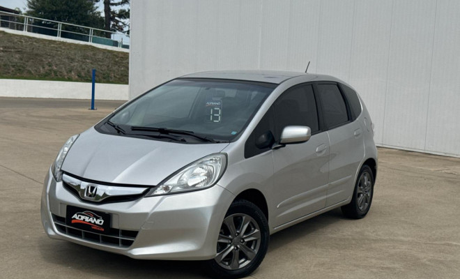 Honda Fit LX 1.4 Aut. 2013 -- completo, econômico e pronto para o dia a dia