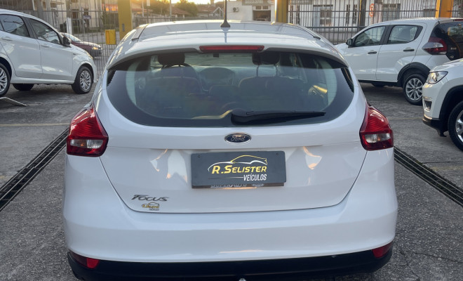 Focus 1.6 SE Flex 16V  5p 2018 (ÚNICO DONO)-3