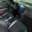 Hyundai i30 2.0 16V 145cv 5p Aut. 2011 Gasolina-6