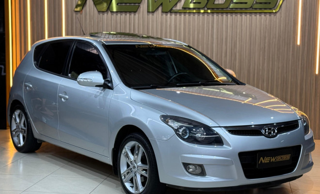 Hyundai i30 2.0 16V 145cv 5p Aut. 2011 Gasolina-3