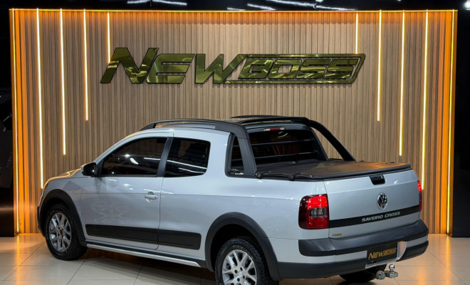 VW - VolksWagen Saveiro CROSS 1.6 T.Flex 16V CD 2016 Flex-2