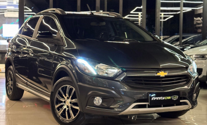 GM - Chevrolet ONIX HATCH ACTIV 1.4 8V Flex 5P Aut. 2018 Flex