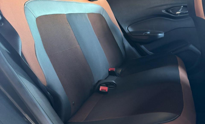 GM - Chevrolet ONIX HATCH ACTIV 1.4 8V Flex 5P Aut. 2018 Flex-10