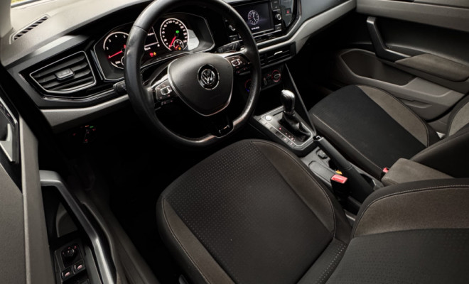 VW - VolksWagen Polo Comfort. 200 TSI 1.0 Flex 12V Aut. 2018 Flex-2