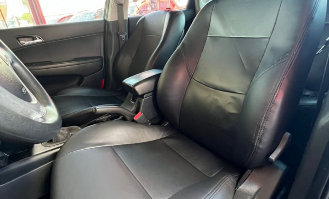 Hyundai i30 2.0 16V 145cv 5p Mec. 2011 Flex-8