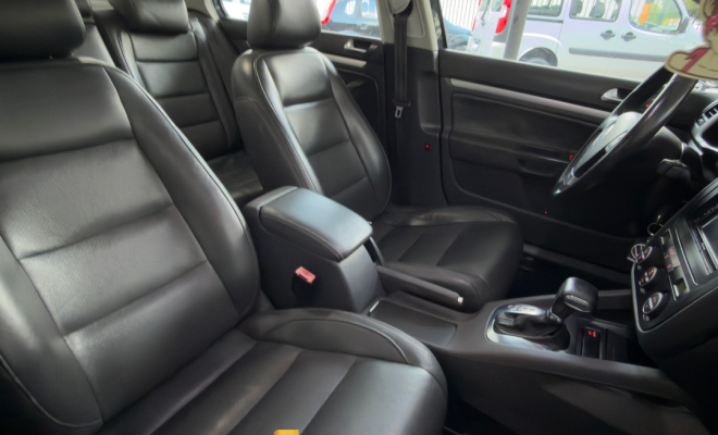 VW - VolksWagen JETTA 2.5 20V 150/170cv Tiptronic 2009 Gasolina-2