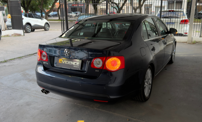 VW - VolksWagen JETTA 2.5 20V 150/170cv Tiptronic 2009 Gasolina-5