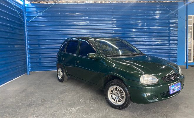 GM - Chevrolet Corsa Wind 1.0 MPF/MilleniumI/ EFI 4p 2002 Gasolina-2