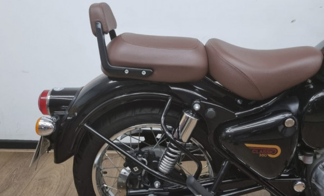 Royal Enfield Classic 350 Halcyon  2024 Gasolina-5