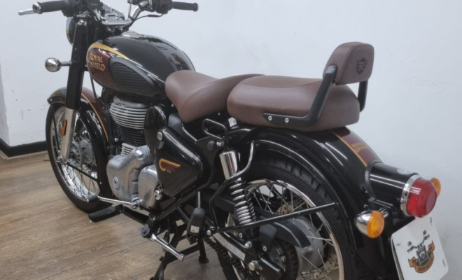 Royal Enfield Classic 350 Halcyon  2024 Gasolina-9