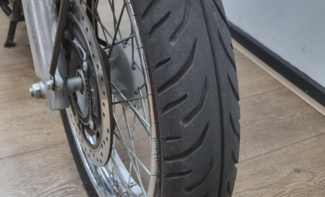 Royal Enfield Classic 350 Halcyon  2024 Gasolina-12