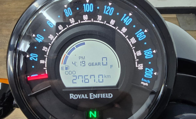 Royal Enfield Shotgun 650 Top 2026 Gasolina-4