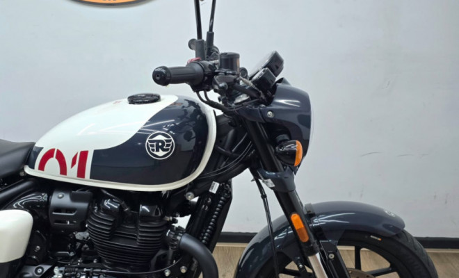 Royal Enfield Shotgun 650 Top 2026 Gasolina-6