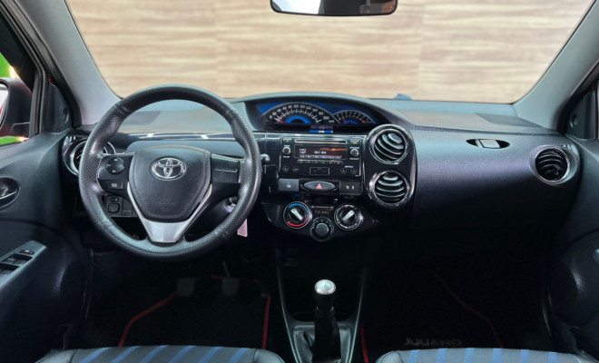 Toyota ETIOS XS Sedan1.5 Flex 16V 4p Mec. 2016 Flex-4
