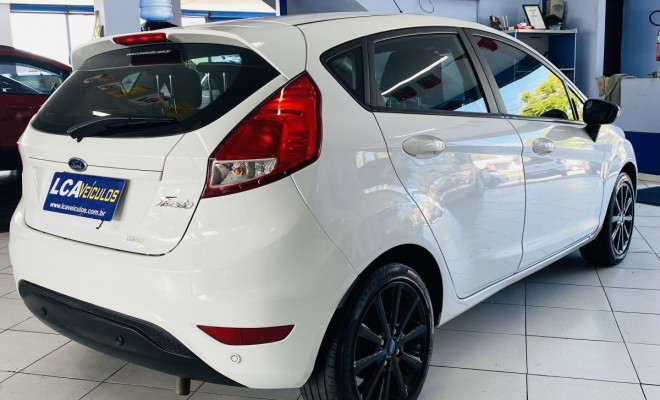 Ford Fiesta SE 1.6 16V Flex 5p 2018 Flex-5