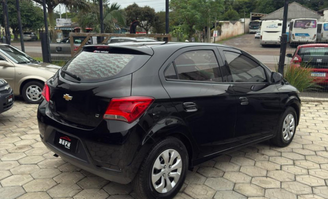GM - Chevrolet ONIX HATCH LT 1.0 8V FlexPower 5p Mec. 2019 Flex-3
