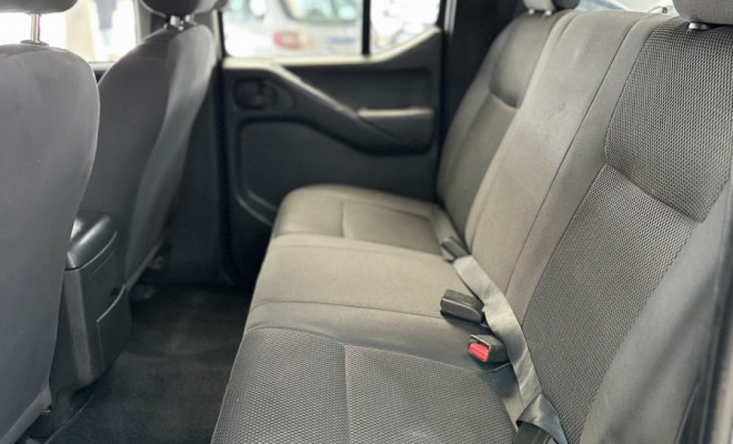 Nissan Frontier XE CD 4x2 2.5 TB Diesel 2012-7