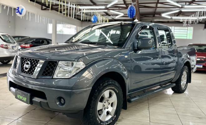 Nissan Frontier XE CD 4x2 2.5 TB Diesel 2012