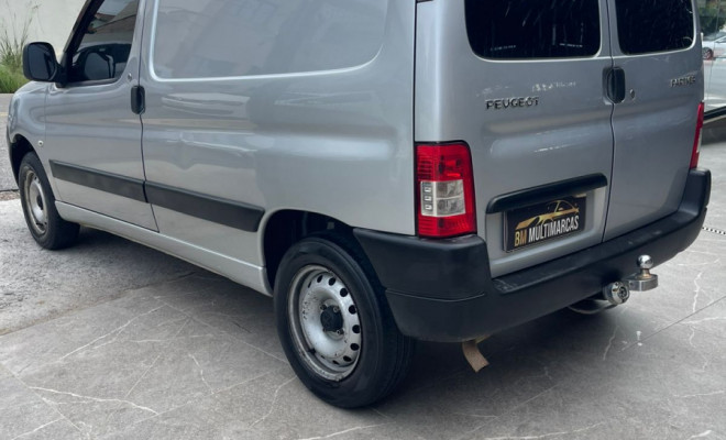 Peugeot Partner Furgão 1.6 16V/ 1.6 16V Flex 3p 2017 Flex-2