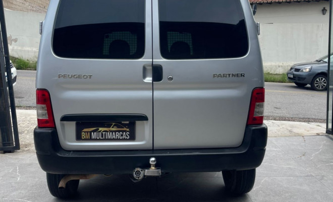 Peugeot Partner Furgão 1.6 16V/ 1.6 16V Flex 3p 2017 Flex-4