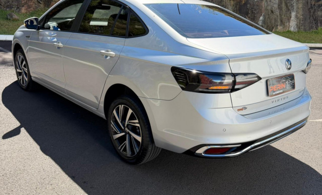 VW - VolksWagen VIRTUS Highline 200 TSI 1.0 Flex 12V Aut 2023 Flex-5