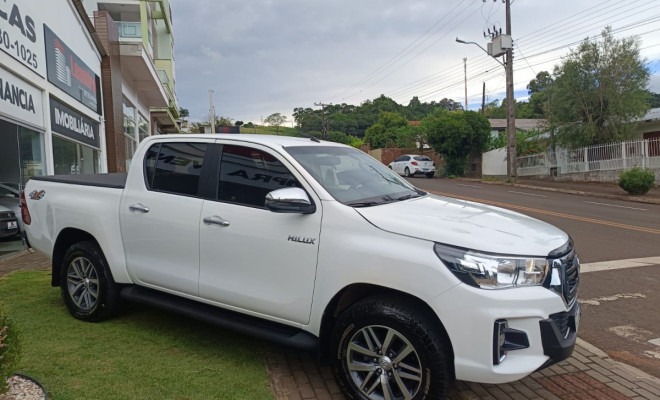 Toyota Hilux CD SRV 4x4 2.8 TDI Diesel Aut. 2020 Diesel-9