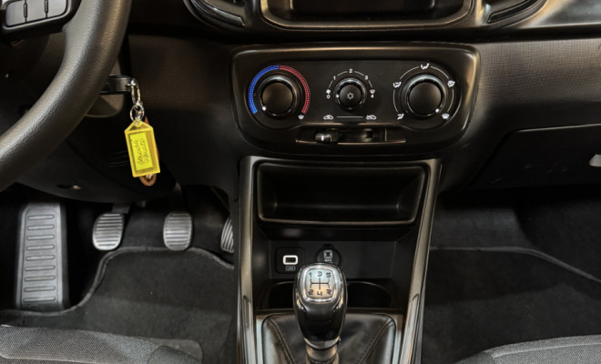 Fiat Strada Freedom 1.3 Flex 8V CD 2025 Flex-6