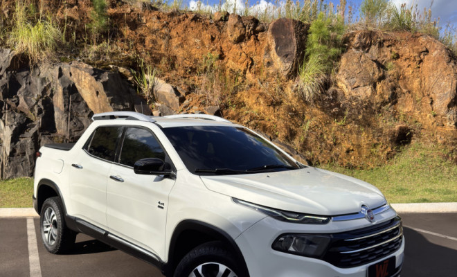 Fiat Toro Volcano 2.0 16V 4x4 TB Diesel Aut. 2017 Diesel